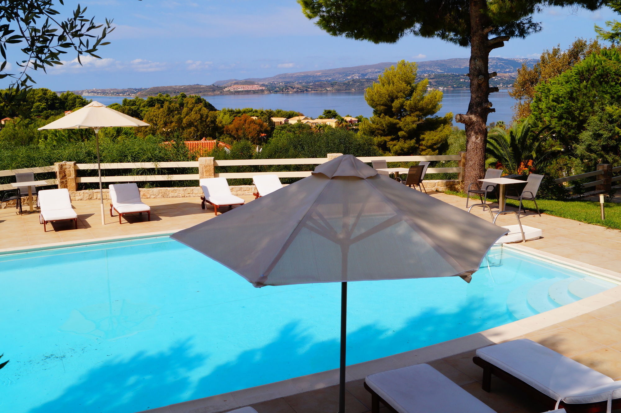 Belvista Luxury Apartments Argostoli  Exterior foto